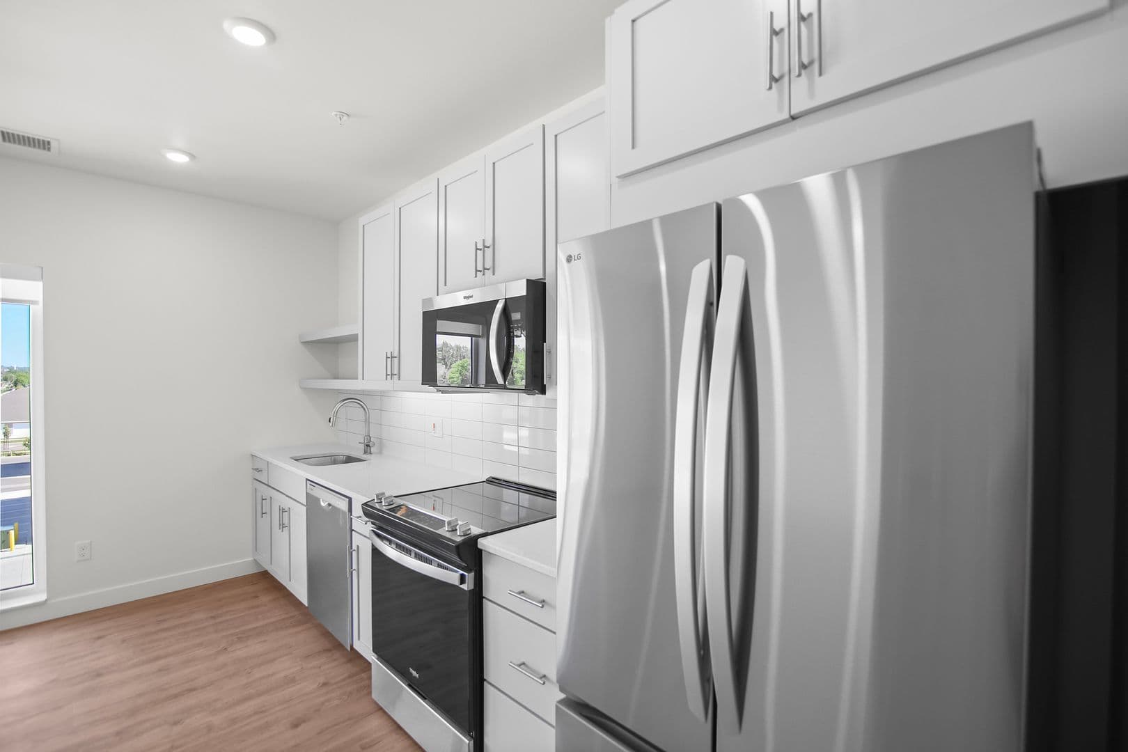 The Earl Apartments 224 of 296