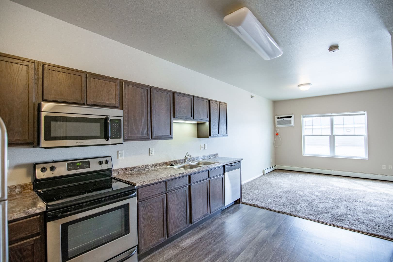 Creekside Apartments I 4 of 12