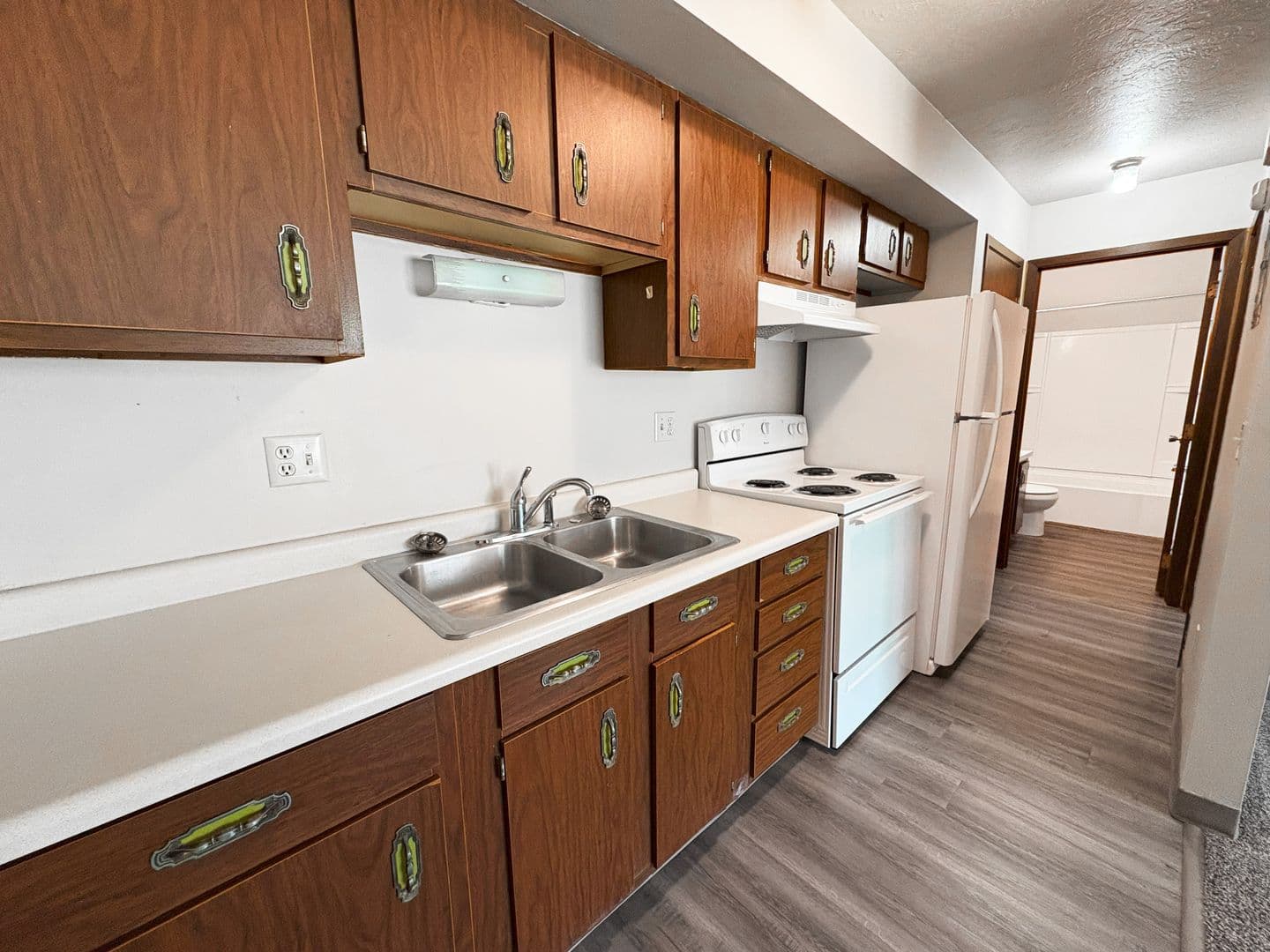 Royal Suites Apartments 2 of 8