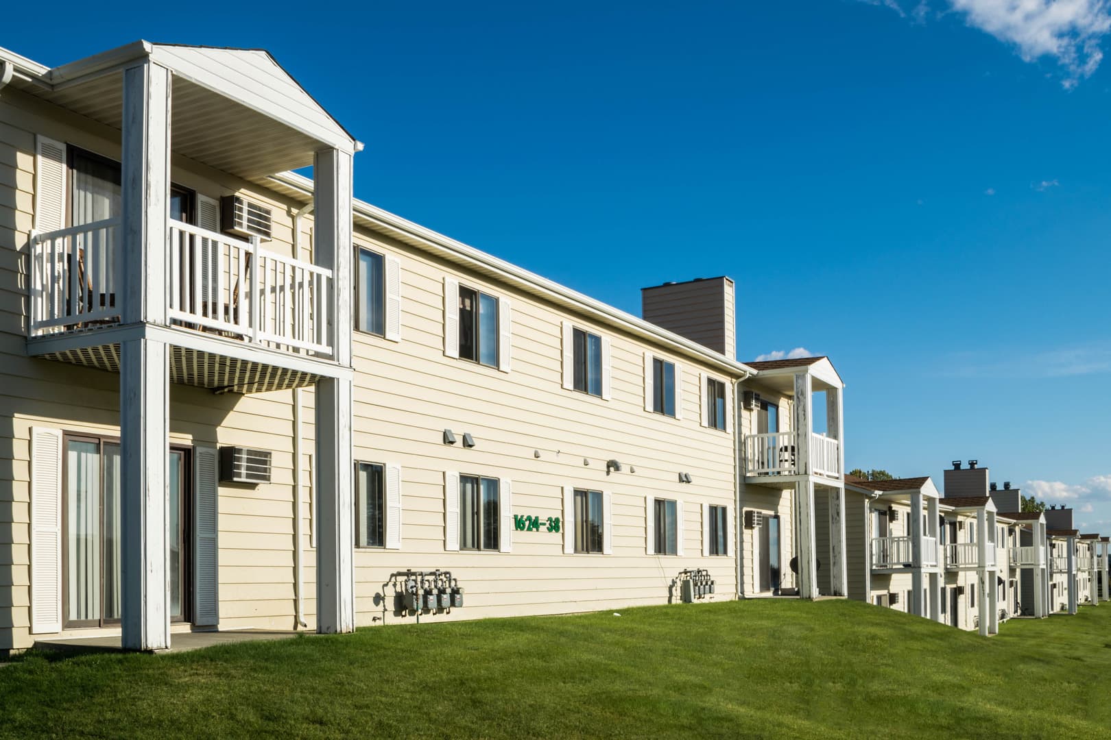 Glacial Manor Apartments 11 of 12