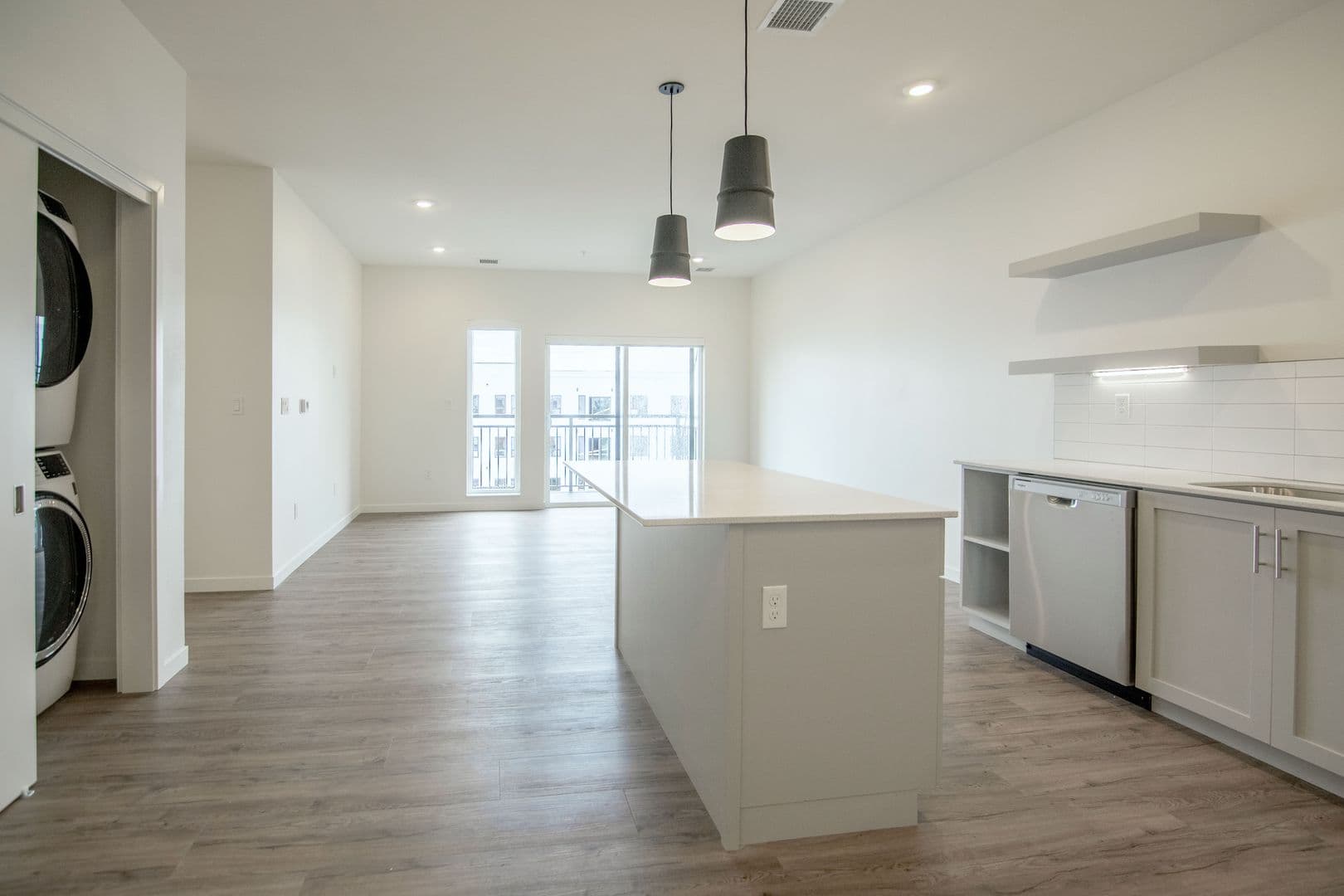 The Earl Apartments 105 of 296