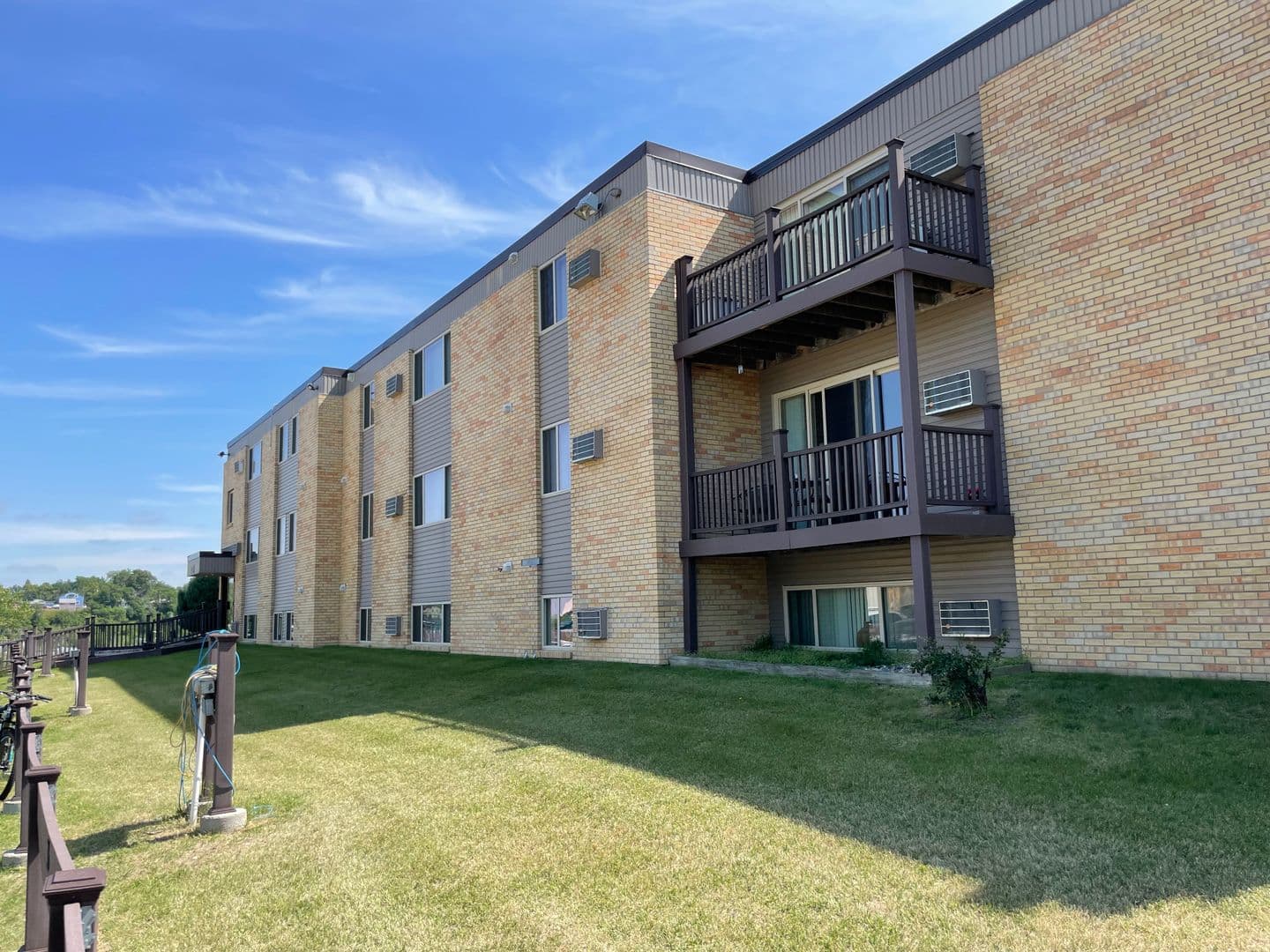 Summit Park Apartments 1 of 9