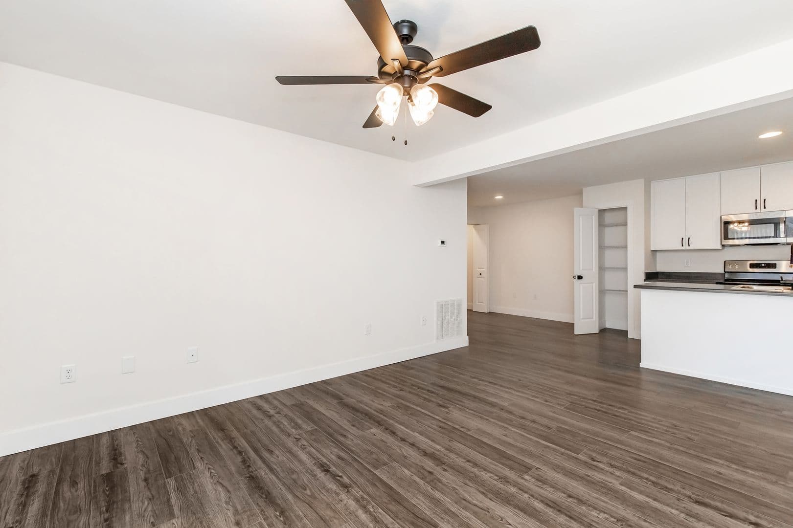 Cambridge Park Apartments 4 of 19