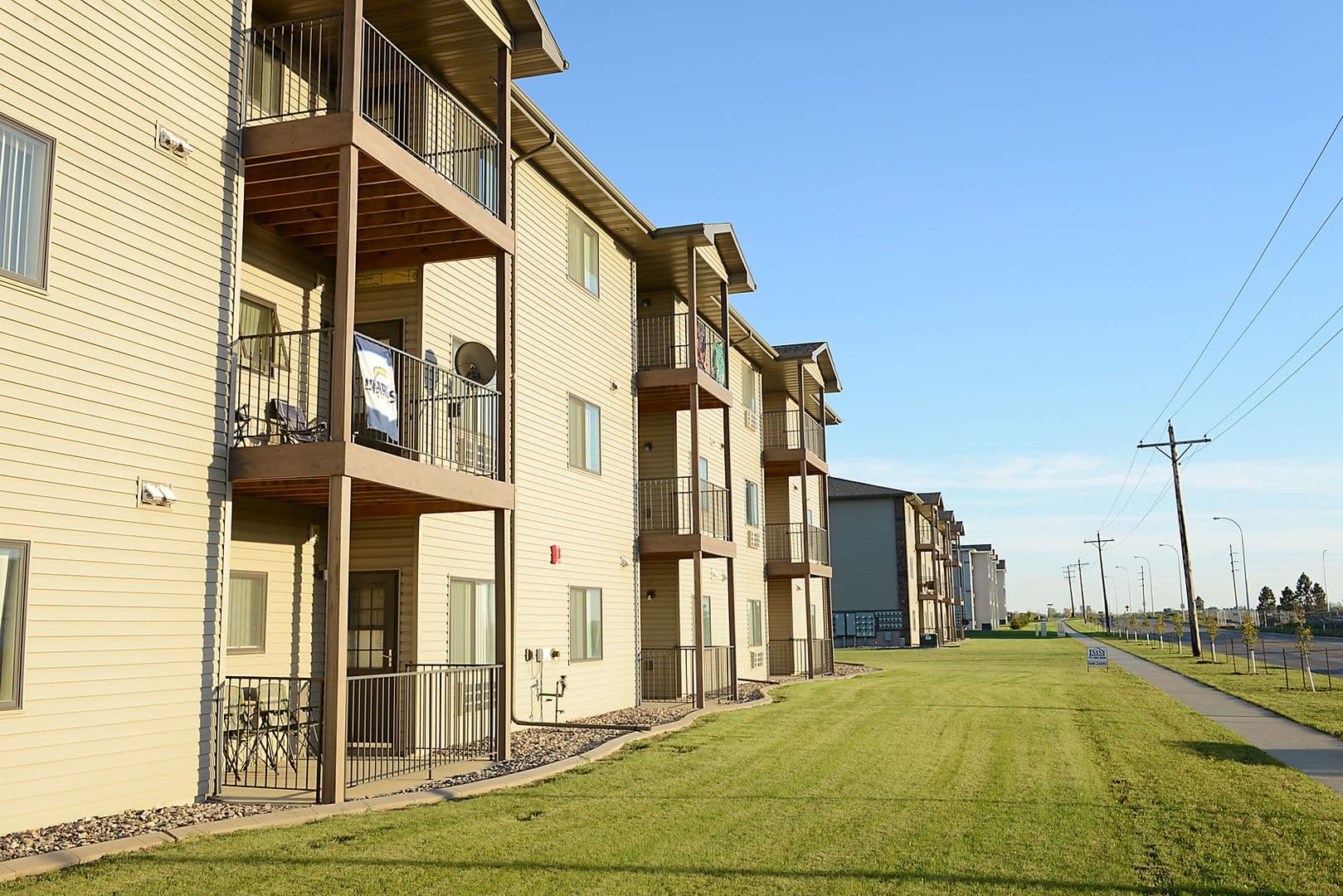 Crossings at the Bluffs Apartments 8 of 9