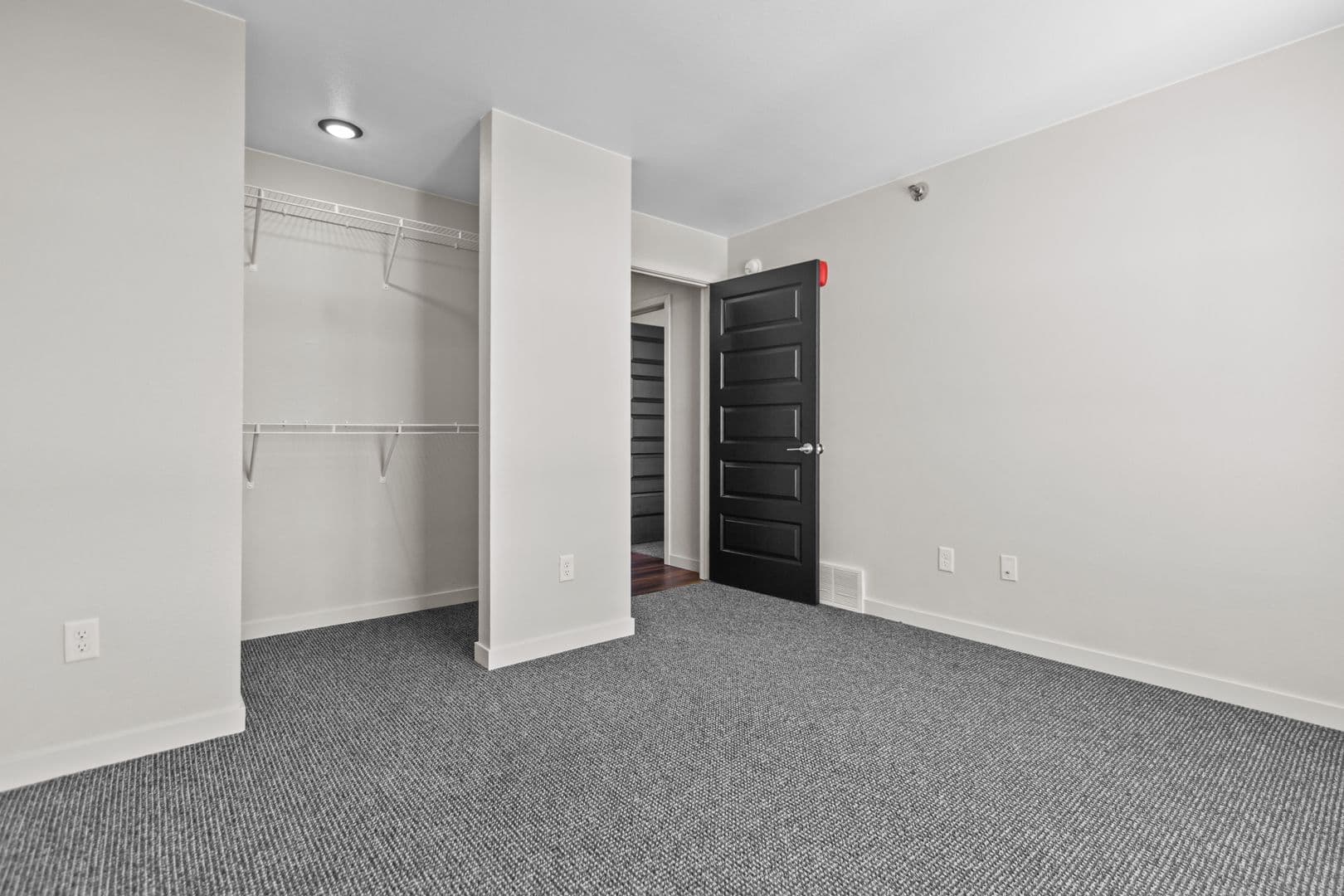 Area 57 C&amp;D Apartments 16 of 19