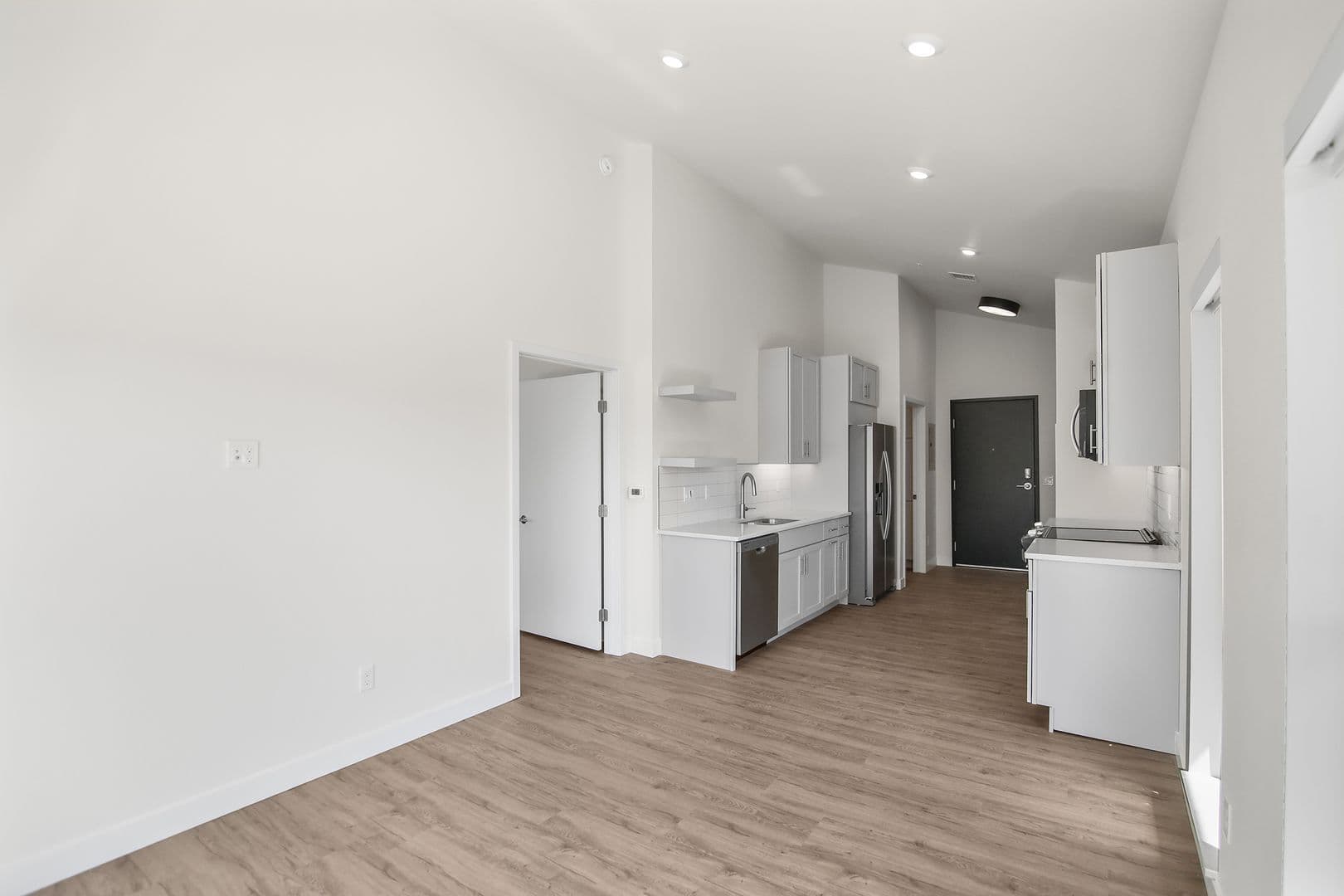 The Earl Apartments 267 of 296