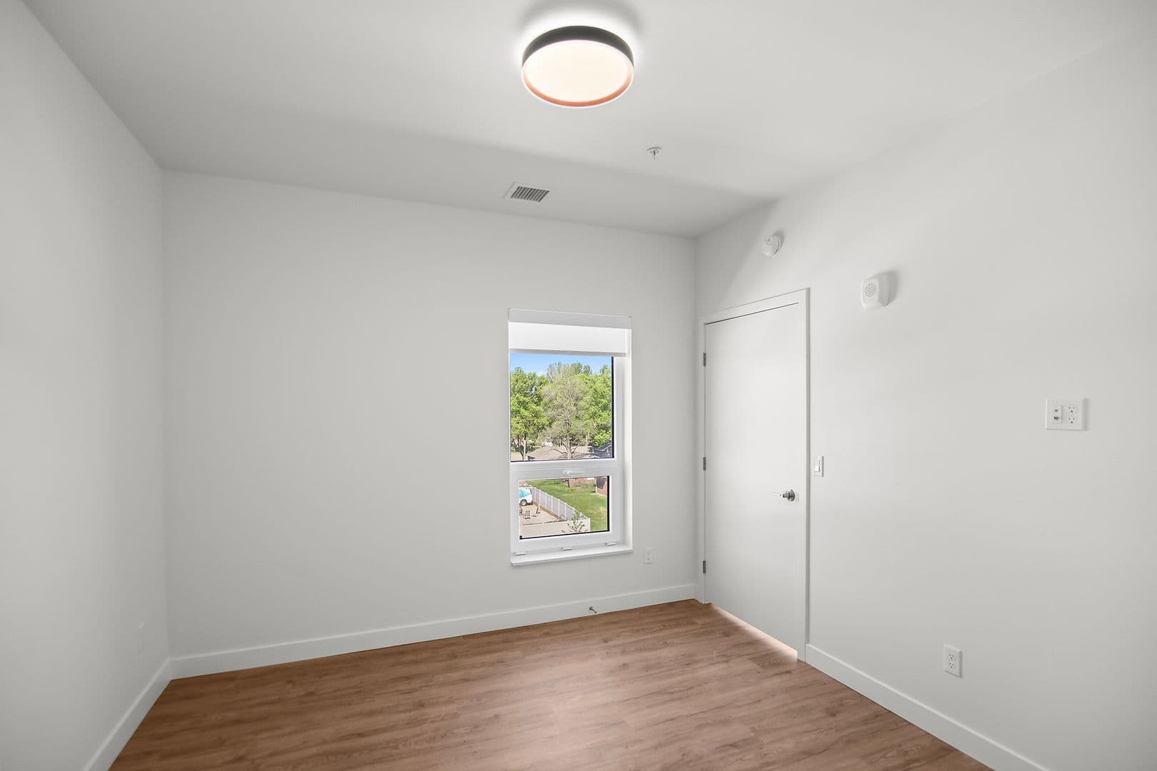 The Earl Apartments 303 of 398