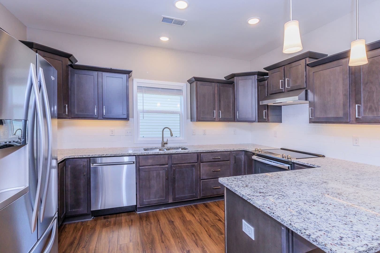 Tera Vera II Patio Homes 2 of 31