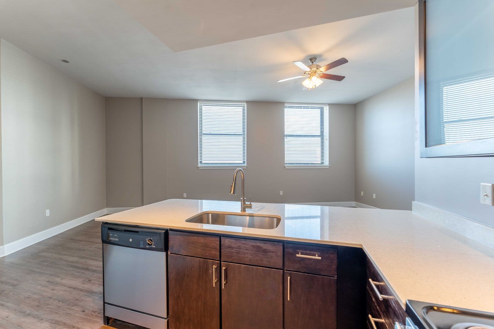 Heers Luxury Living 30 of 76
