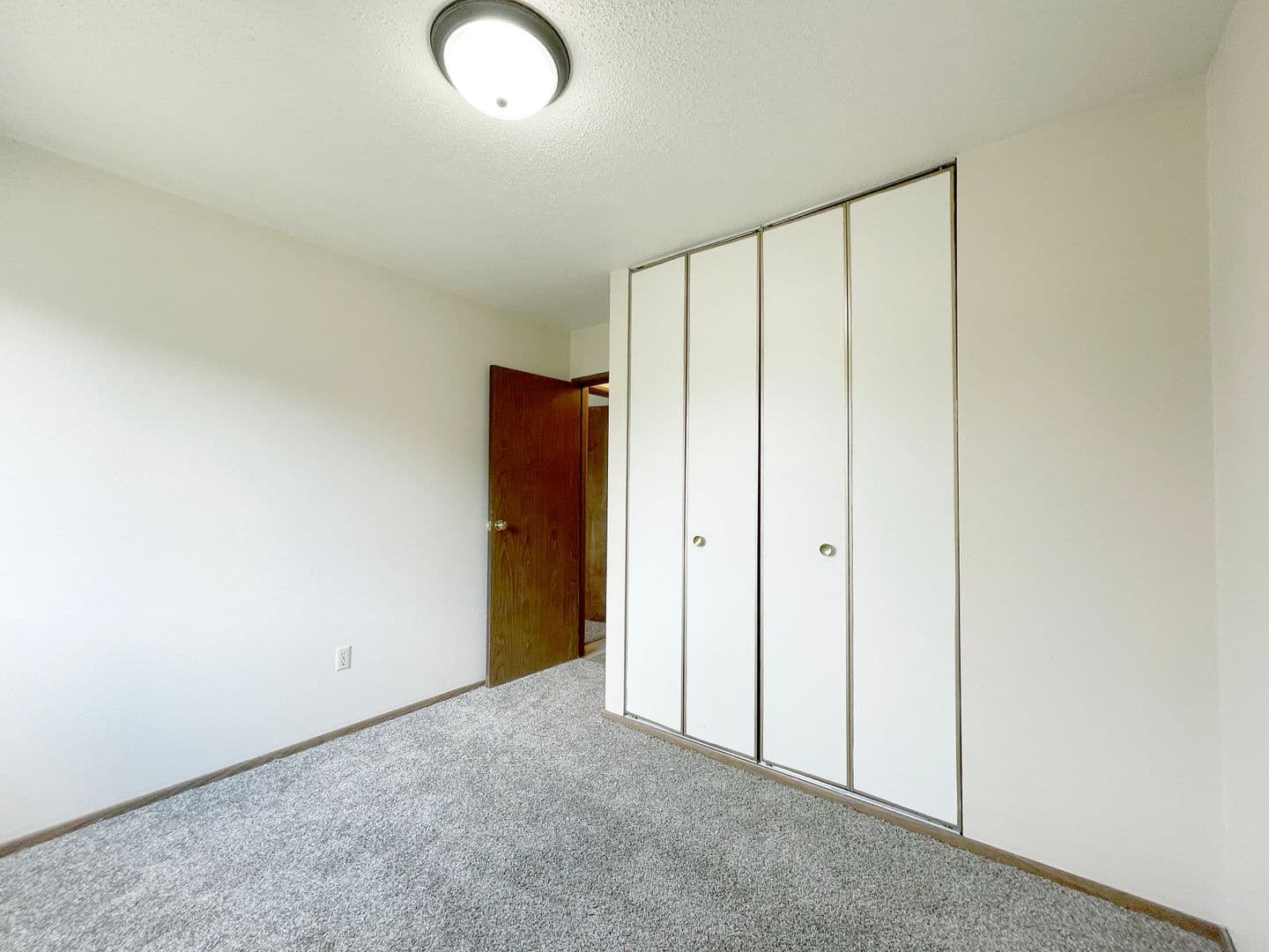 Summit Park Apartments 7 of 9