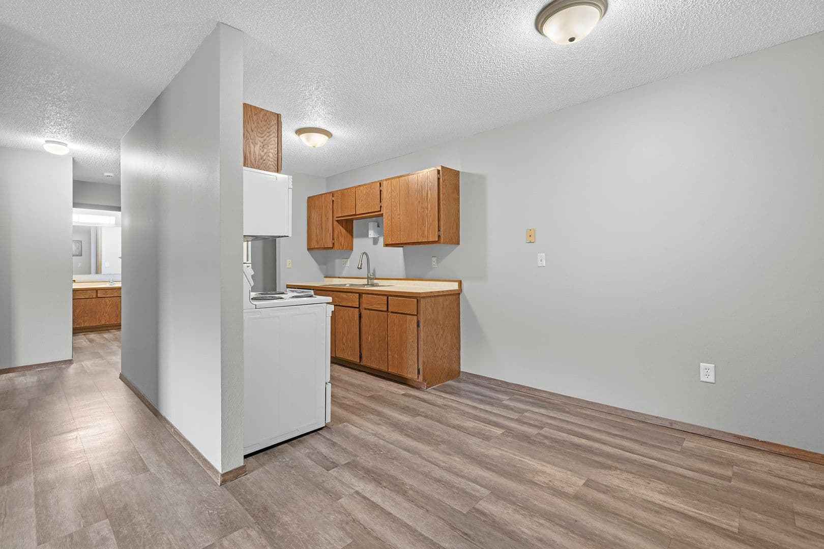 Southview Apartments 5 of 13