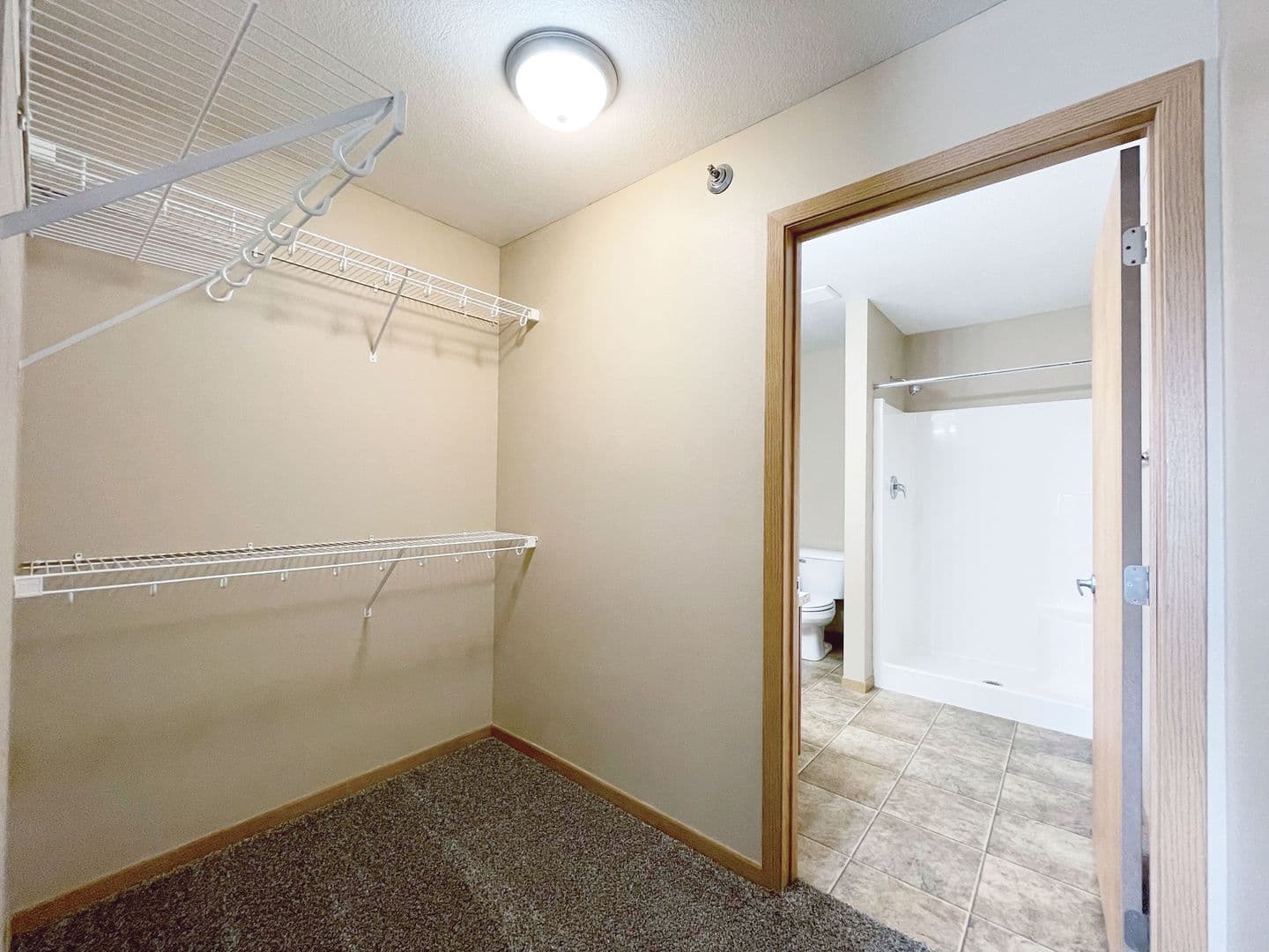 Burlington Apartments 12 of 14