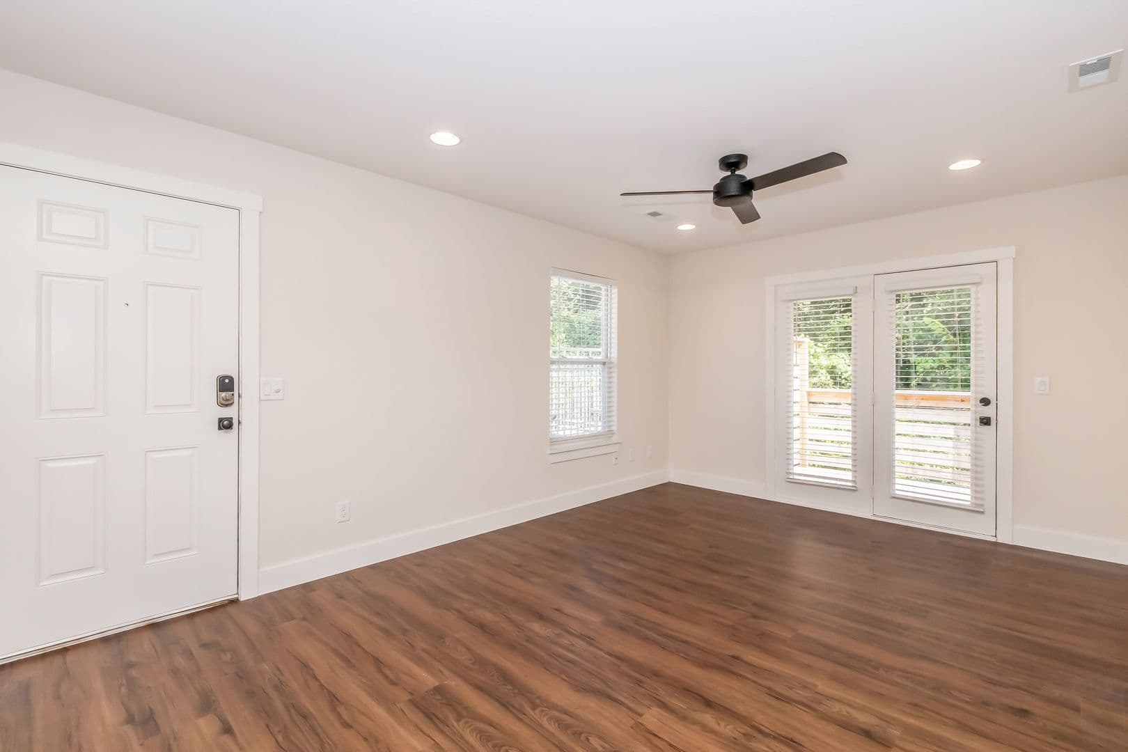 Highland Park Apartments 4 of 18