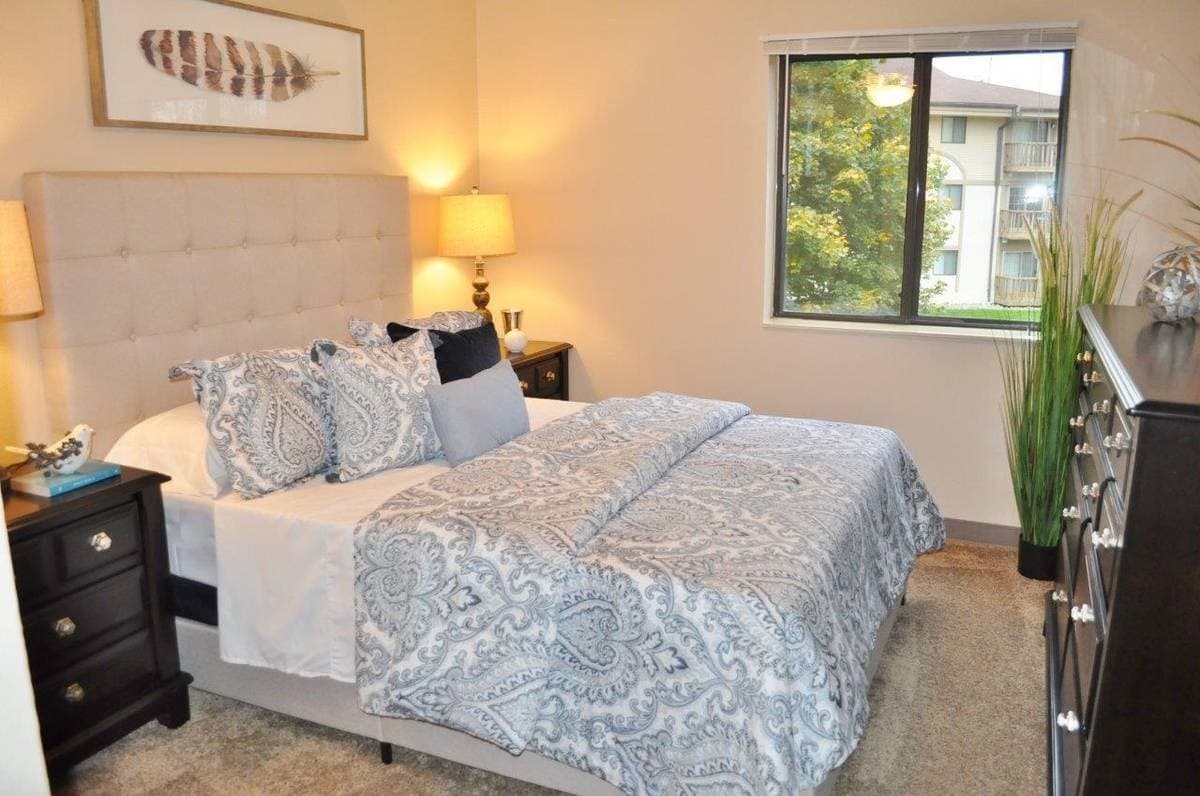 Island Place Apartments 8 of 15
