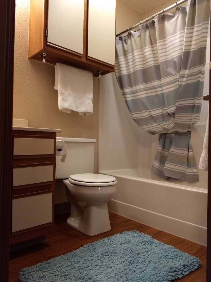 Island Place Apartments 5 of 15