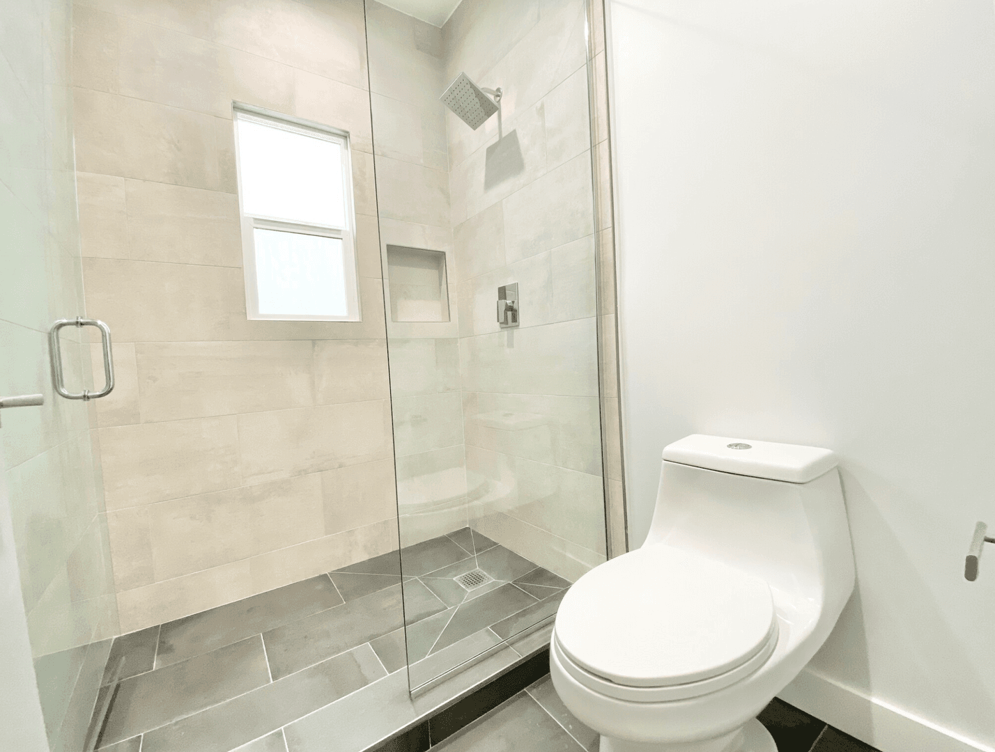 N Swall Apartments 9 of 19