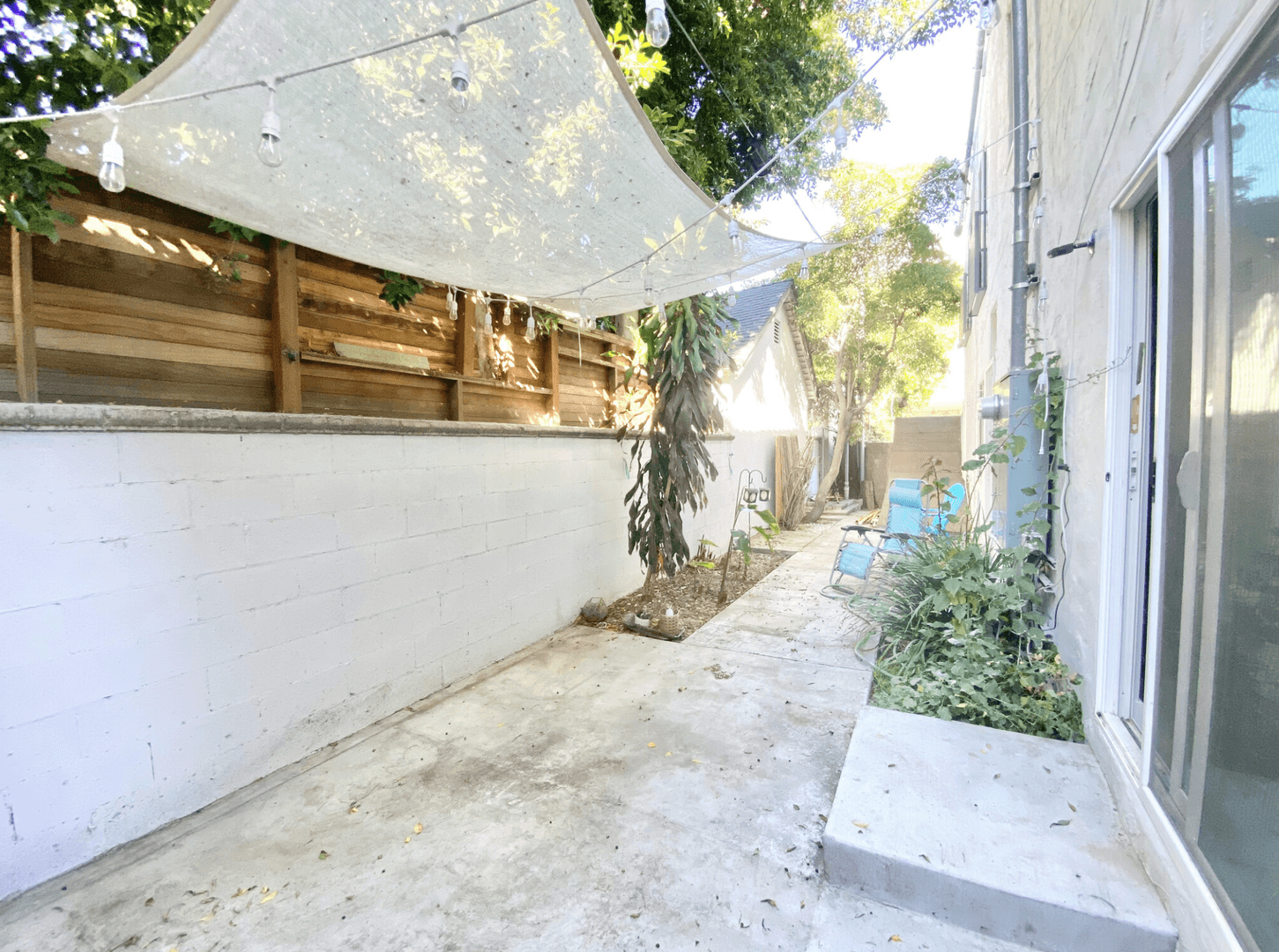 N Swall Apartments 18 of 19