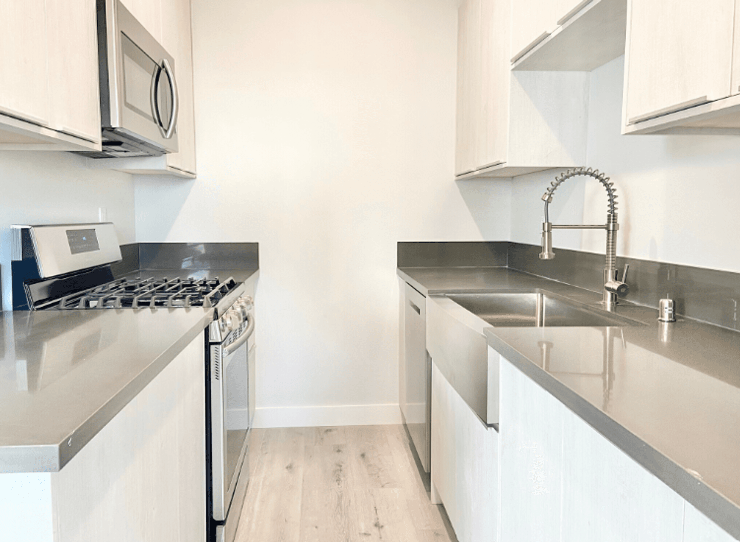 N Swall Apartments 5 of 15