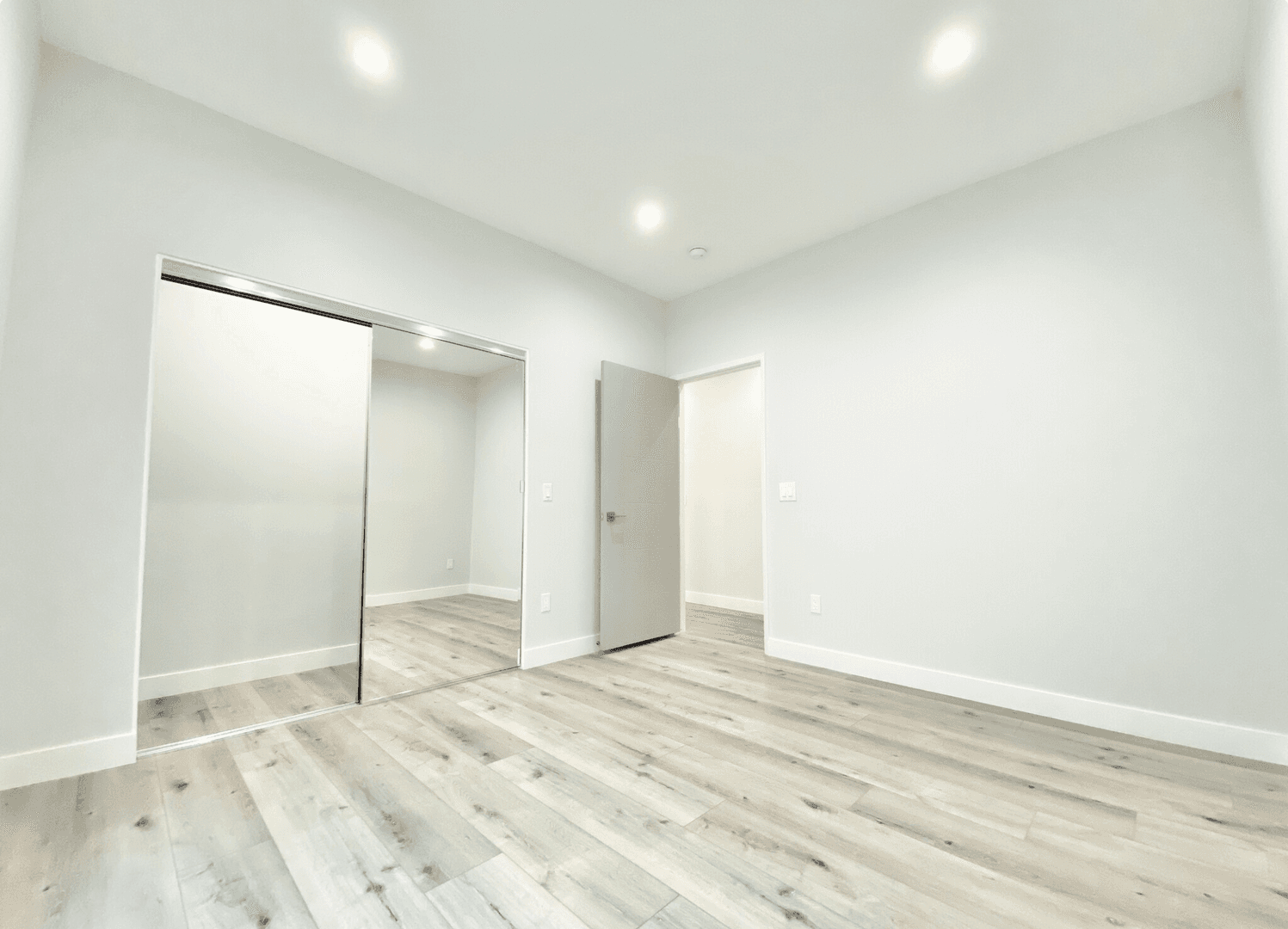 N Swall Apartments 8 of 19