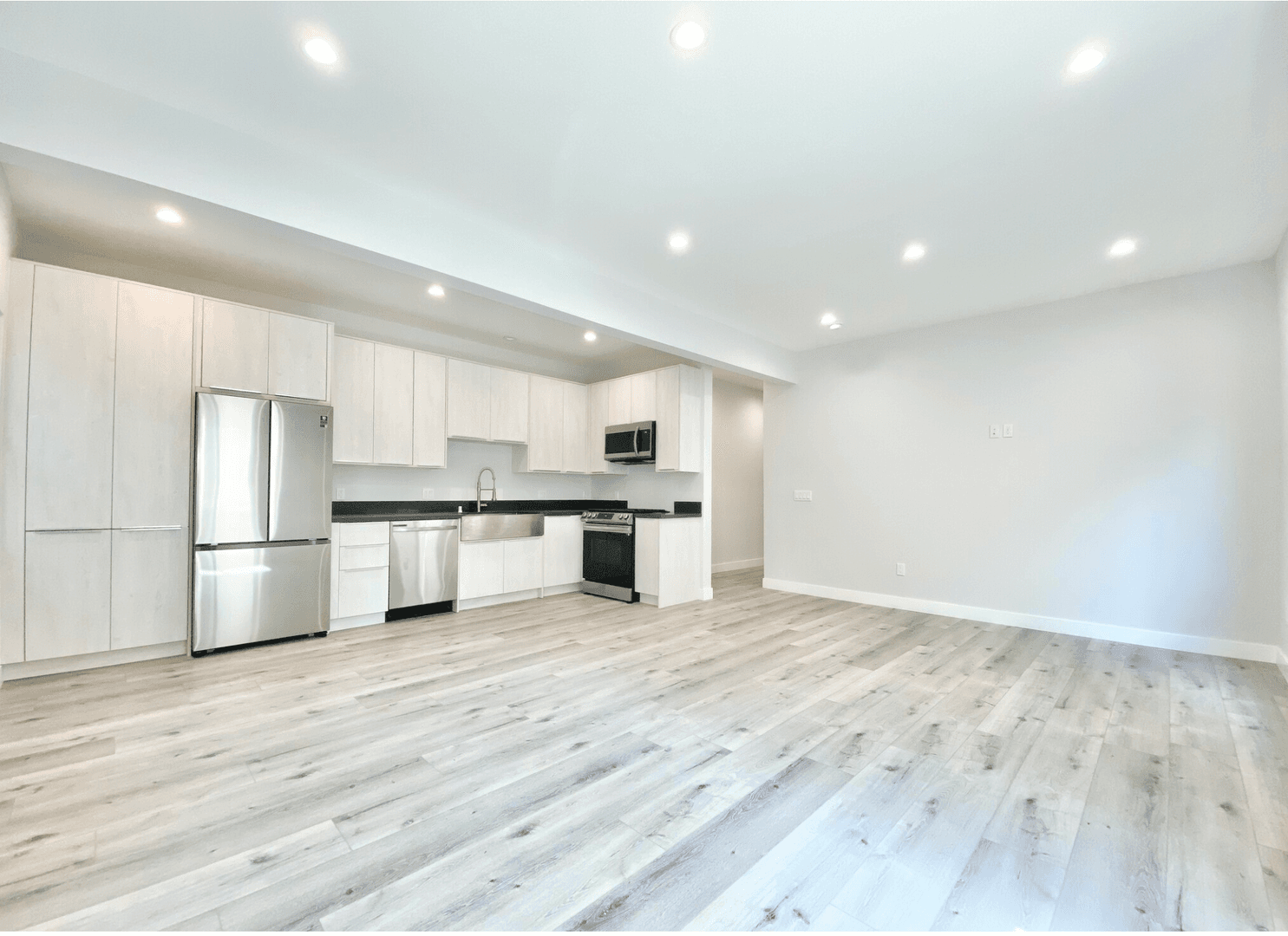 N Swall Apartments 5 of 19