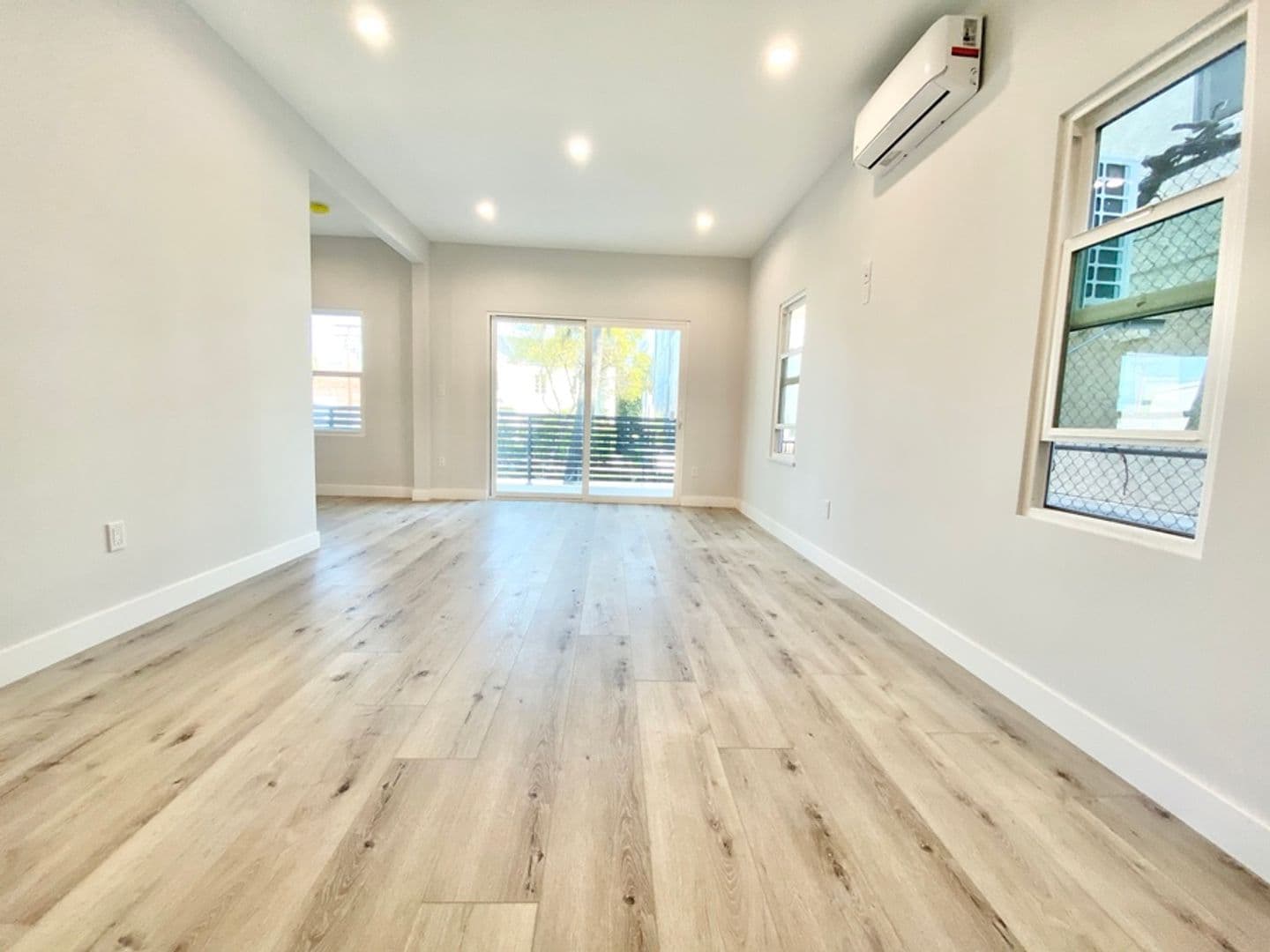 N Swall Apartments 9 of 16