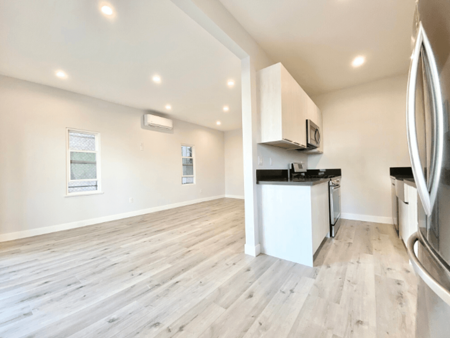 N Swall Apartments 4 of 15