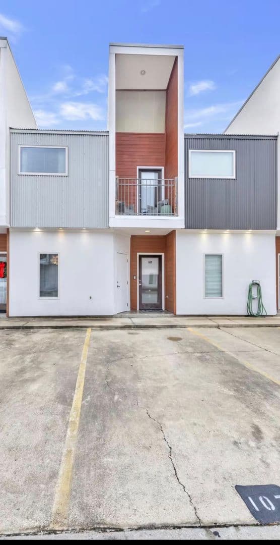 113 Bayou St Apt 107A 19 of 19