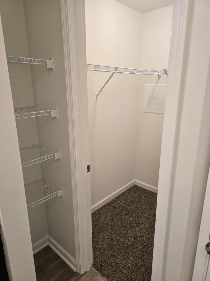 Premier Garden Apartments 6 of 7