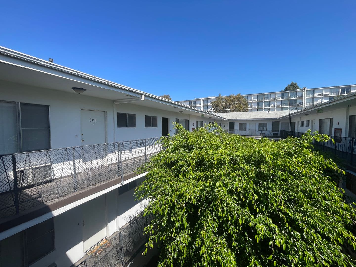 460 W. Doran Street 12 of 12