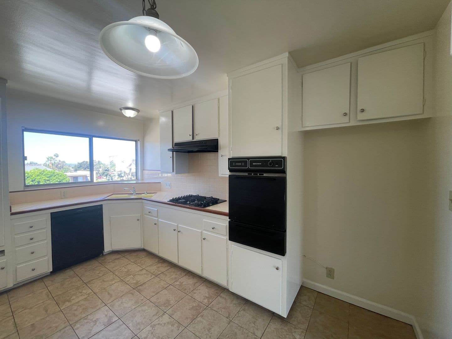 460 W. Doran Street 4 of 12
