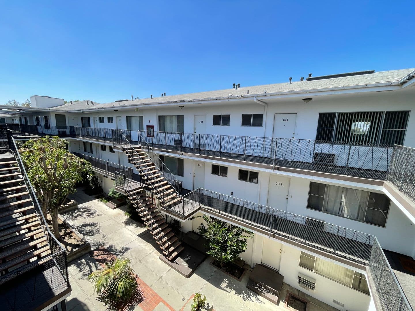 460 W. Doran Street 7 of 12