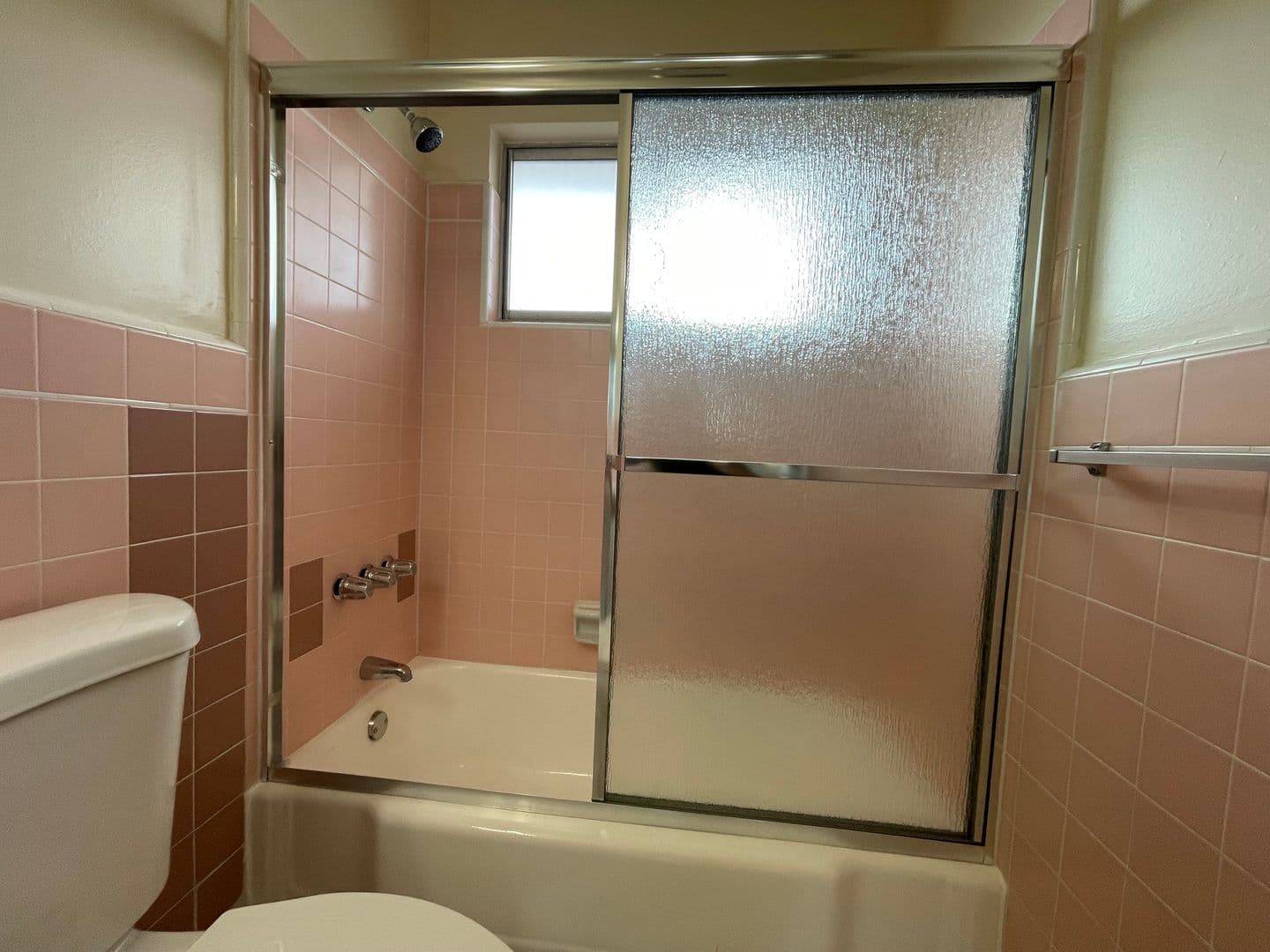 460 W. Doran Street 11 of 12
