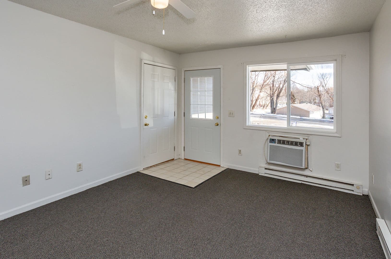 2 Bedroom, Single-story Townhomes for rent in Newton, 6 of 8