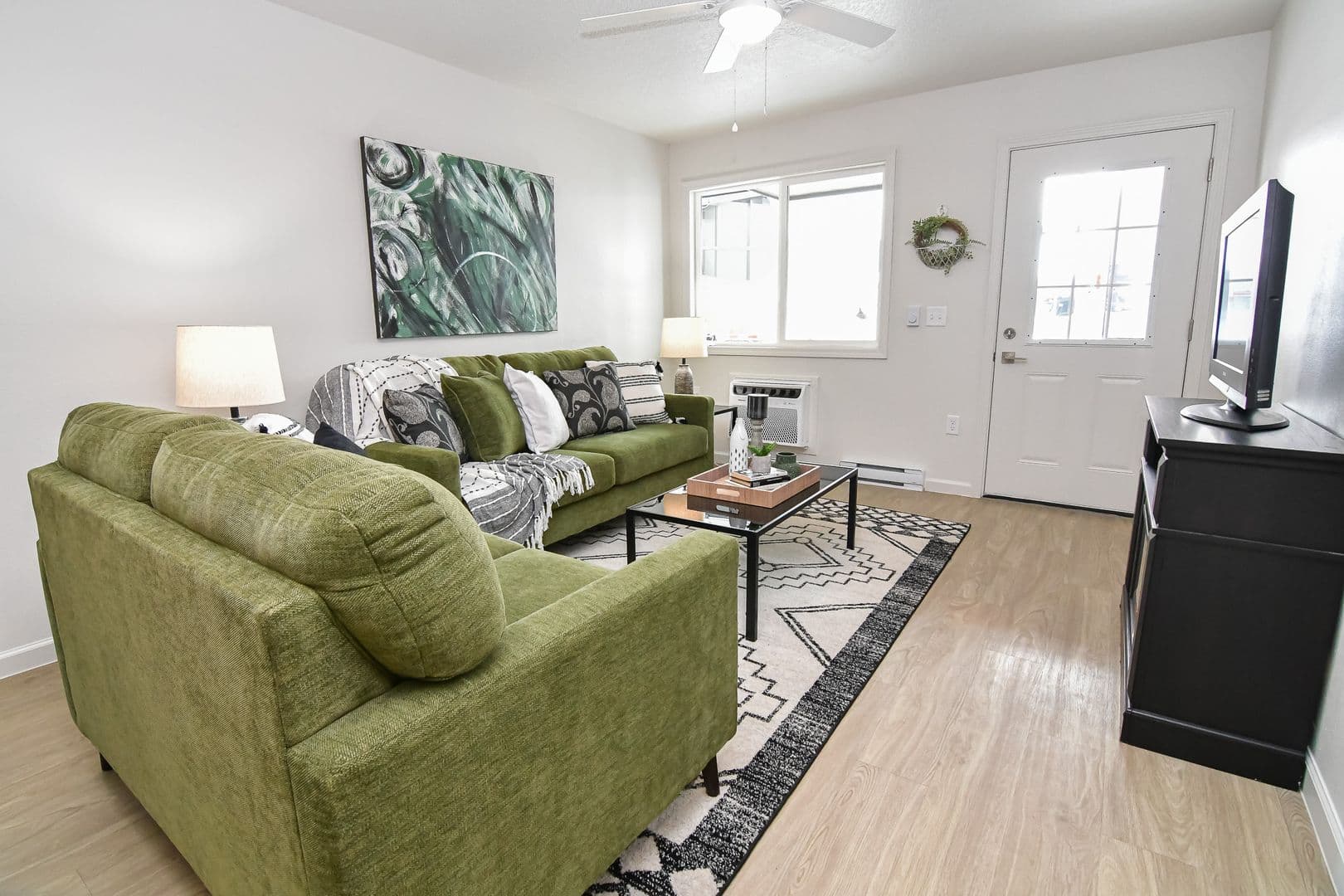 Kate's Landing LLC 7 of 19