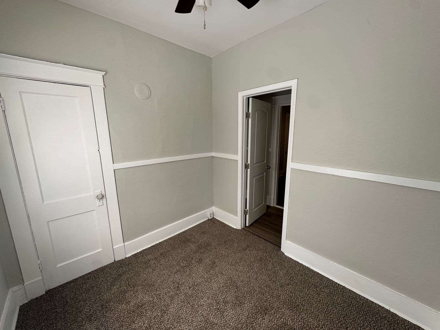 554 Bon Air Street 9 of 11