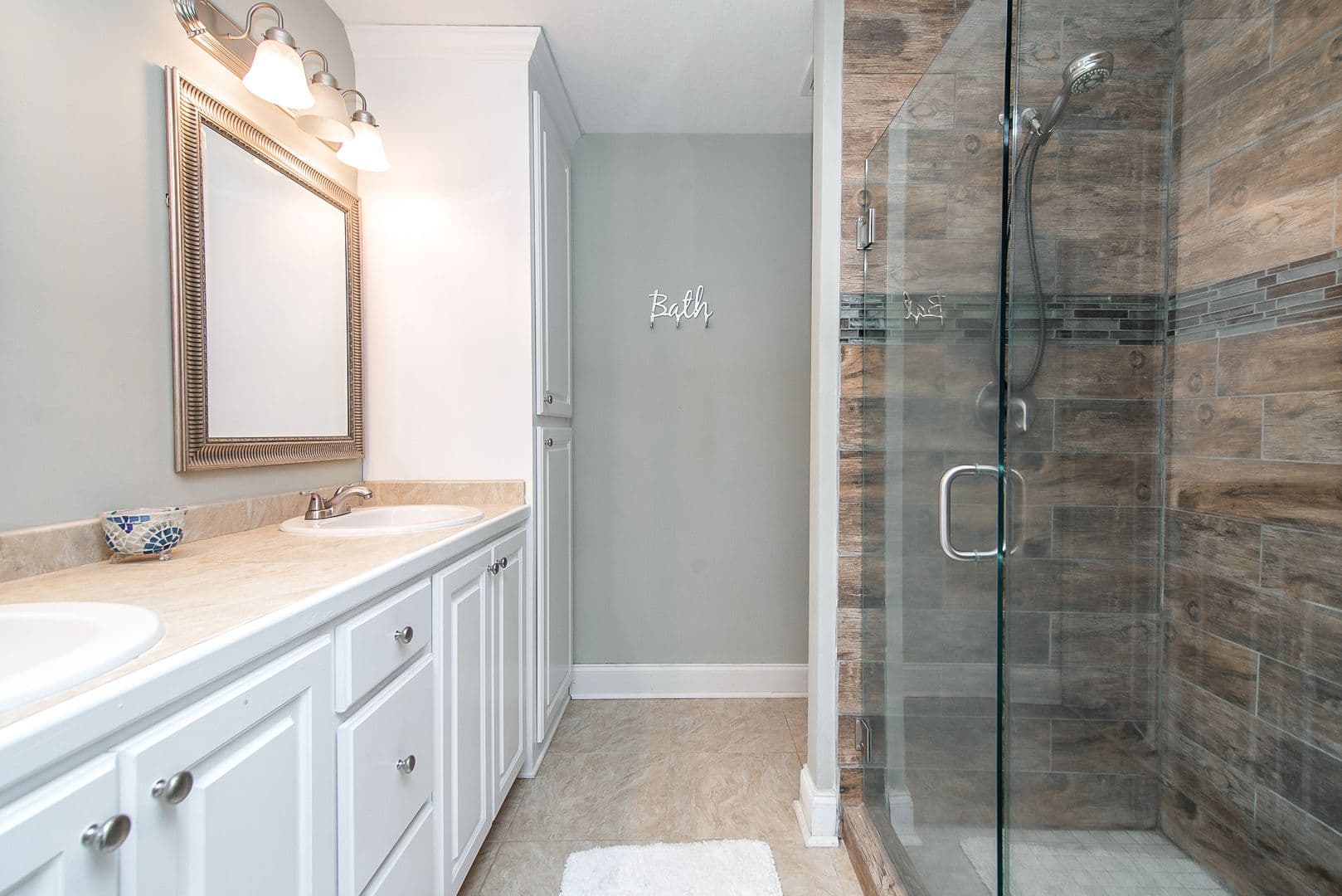 33 Crown's Pointe 15 of 18