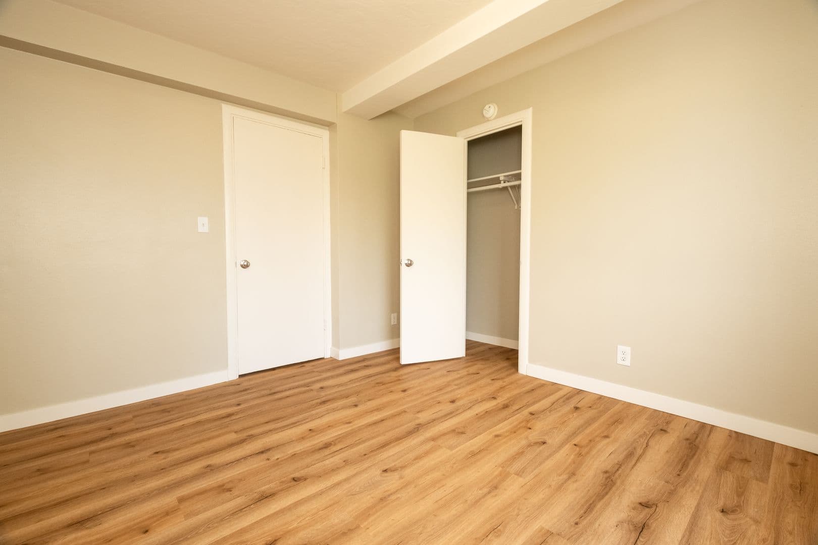 ROSE PLAZA APARTMENTS (RISI01) 16 of 30