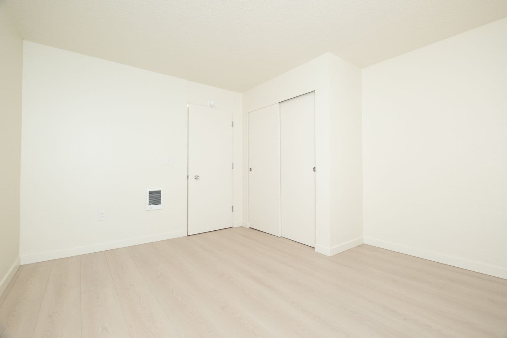 MACLEAY APARTMENTS (MACLP01) 7 of 14