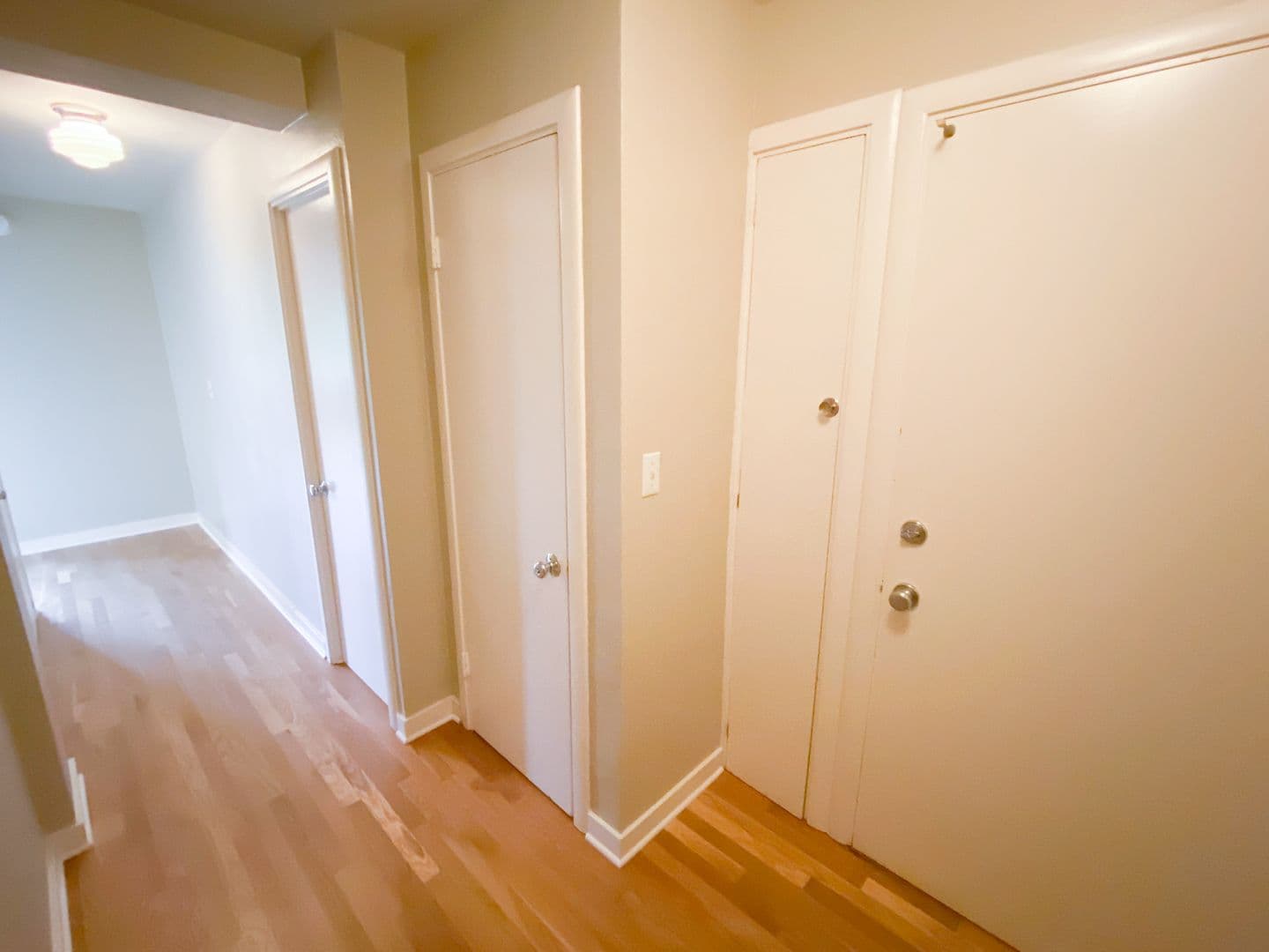 ROSE PLAZA APARTMENTS (RISI01) 23 of 29