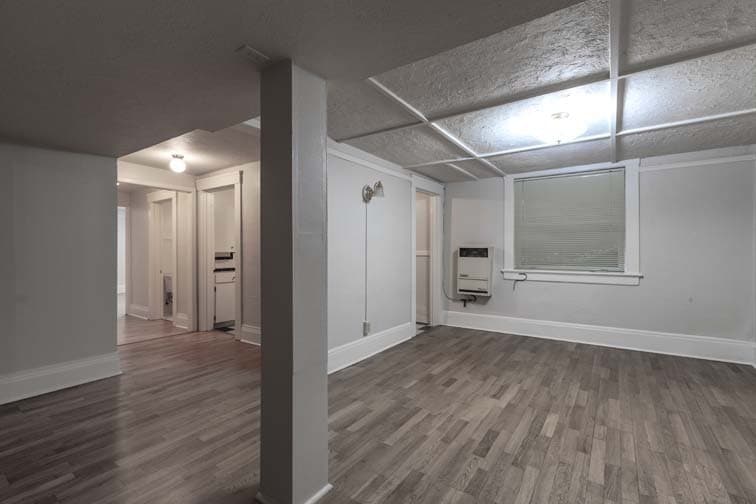 AMBERLEY APARTMENTS (JAMJ02) 3 of 14