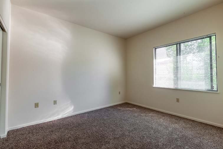 OVERTON PARK APARTMENTS (HASM01) 8 of 11