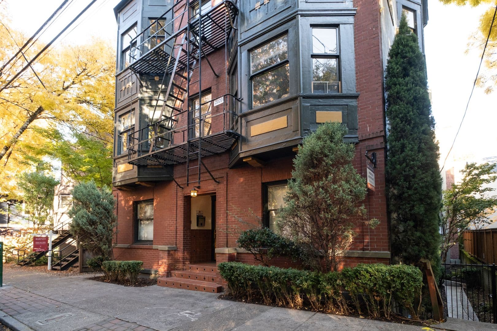 AMBERLEY APARTMENTS (JAMJ02) 7 of 15