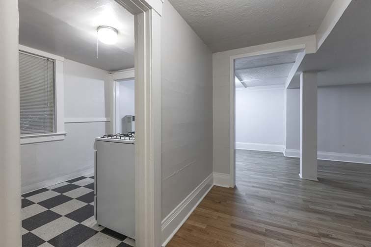 AMBERLEY APARTMENTS (JAMJ02) 10 of 14