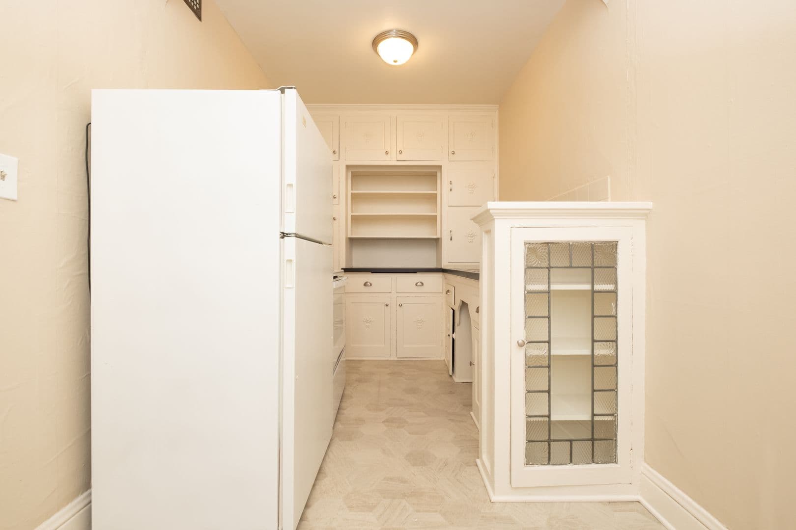 WORTHINGTON APARTMENTS (WORT01) 7 of 13