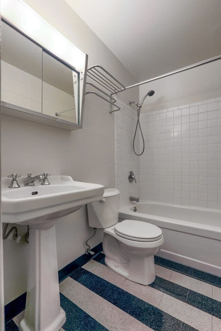 MACLEAY APARTMENTS (MACLP01) 15 of 18
