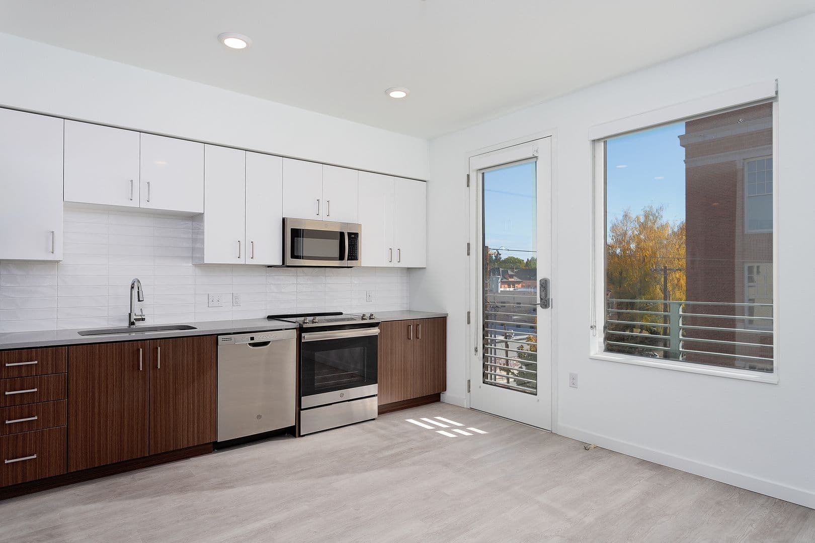 HOMEROOM APARTMENTS (HOME01) 18 of 18
