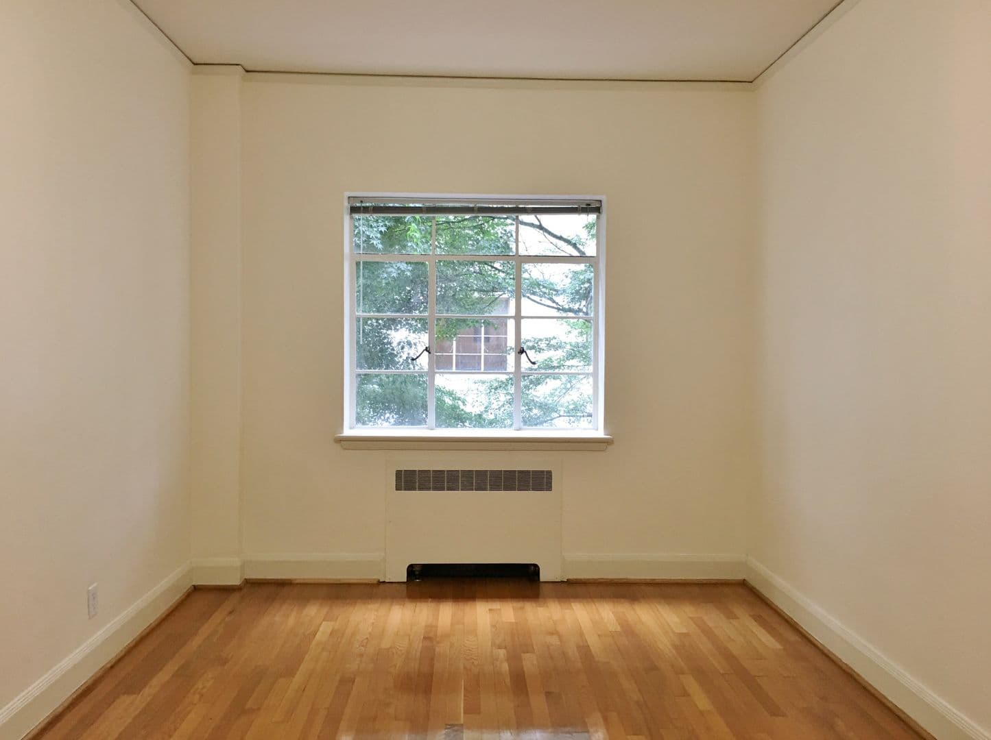 REGENT APARTMENTS (REG01) 10 of 20