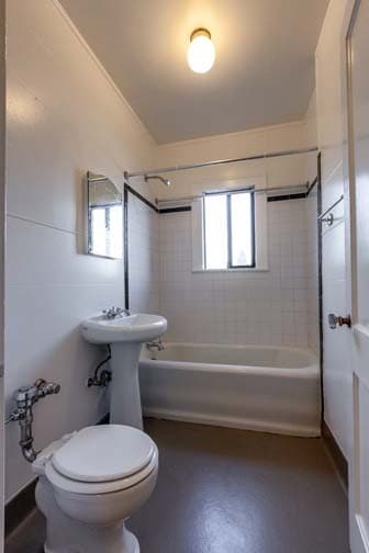 CASTLE ROSE APARTMENTS (BALM05) 14 of 19