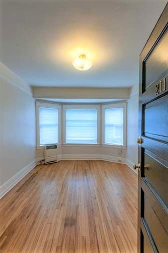 AMBERLEY APARTMENTS (JAMJ02) 2 of 15
