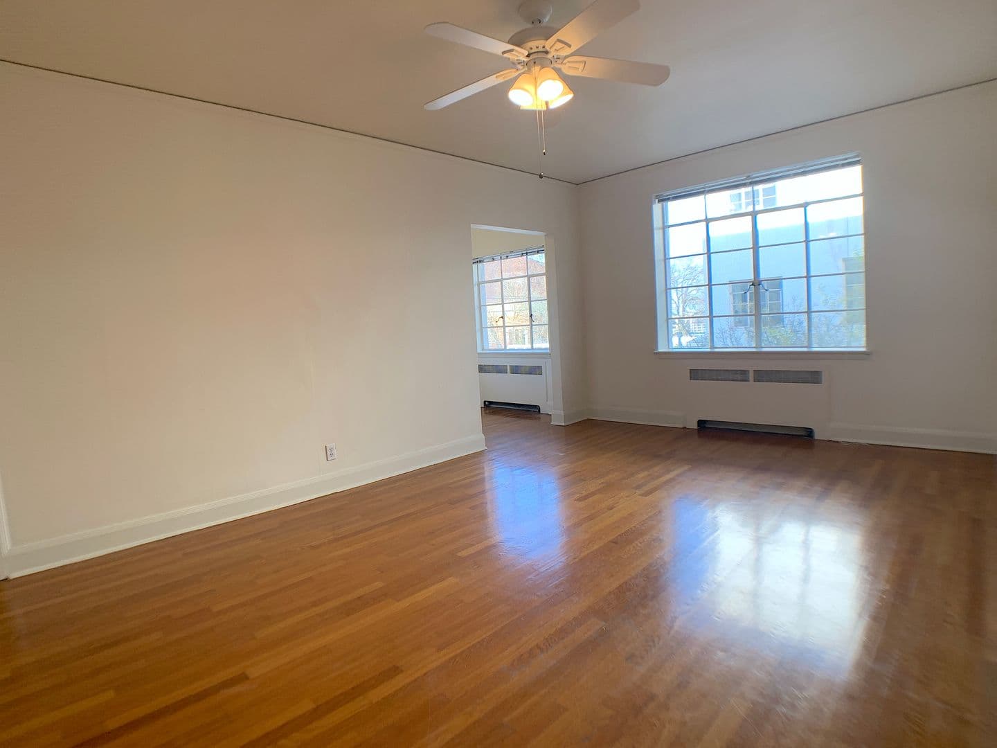 REGENT APARTMENTS (REG01) 17 of 21